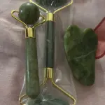 Set rouleau en jade naturel + outil Gua Sha