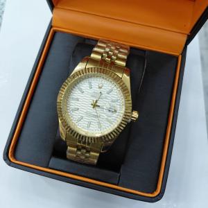 montre homme lux avec emballage